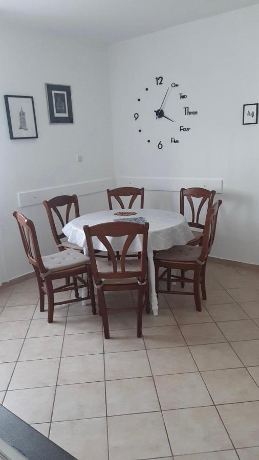 Apartment Tea 拉布 外观 照片